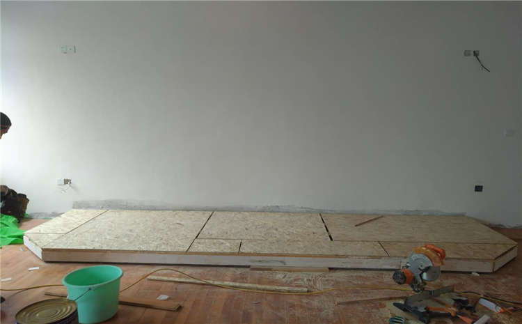 硬木企口運(yùn)動體育地板價格