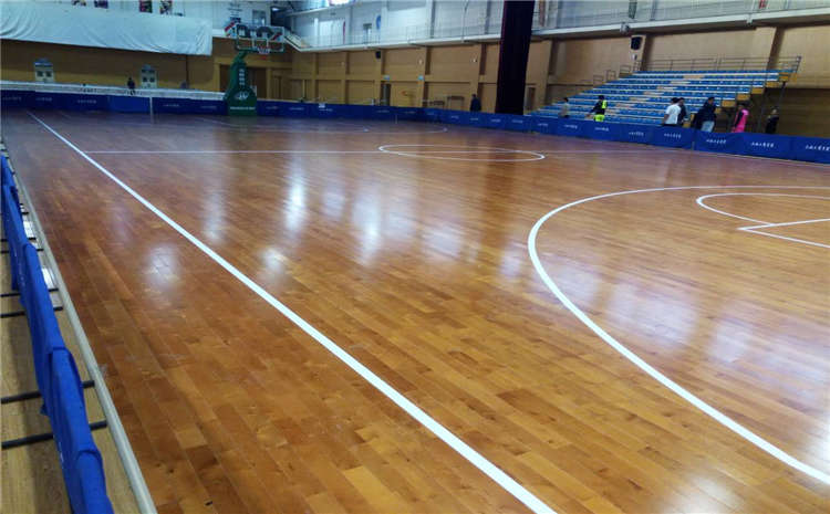南寧體育木地板價(jià)格及圖片