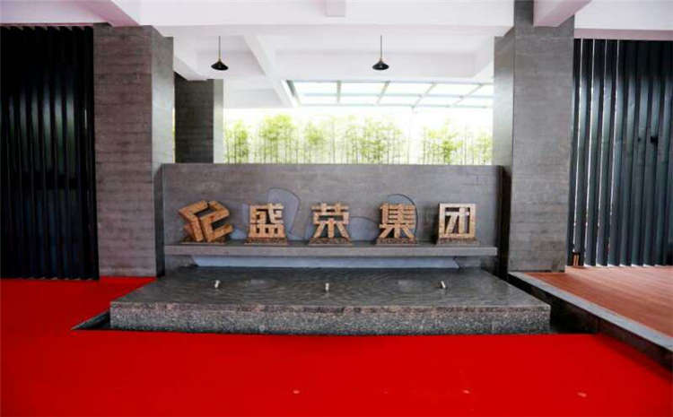 楓樺木體育場(chǎng)木地板怎么維修