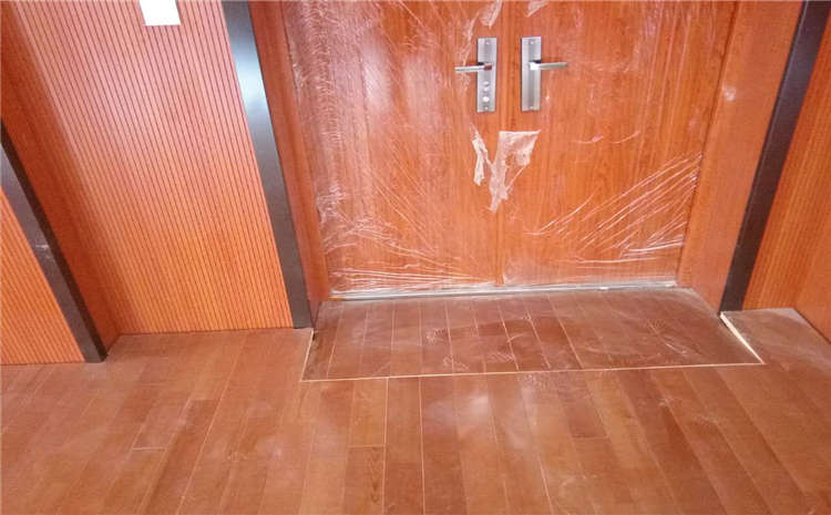 20厚舞蹈房木地板價(jià)格是多少錢？