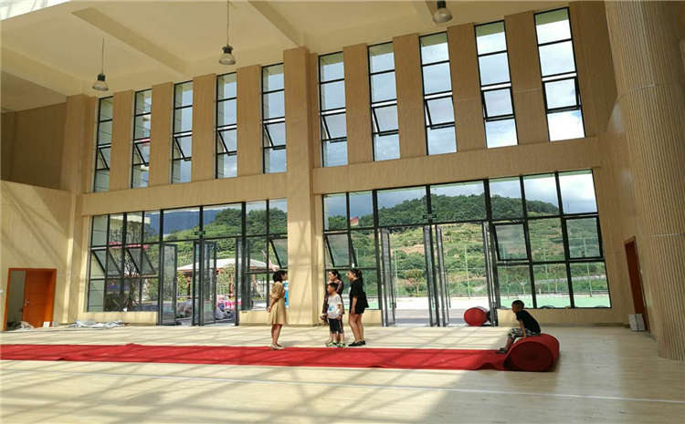 全國(guó)體育館運(yùn)動(dòng)地板廠家報(bào)價(jià)