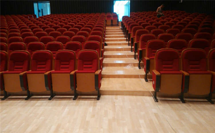 實(shí)木運(yùn)動地板**標(biāo)準(zhǔn)的內(nèi)容