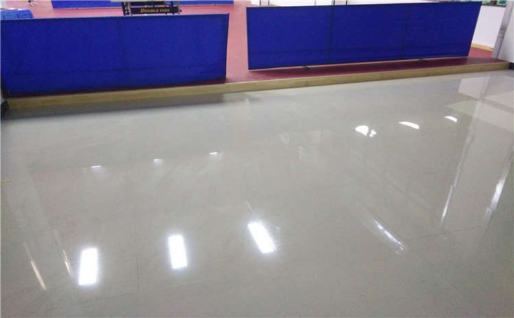 籃球館面板毛地板鋪裝方法