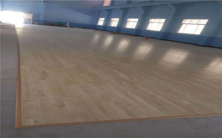 專(zhuān)業(yè)體育館木地板廠(chǎng)家