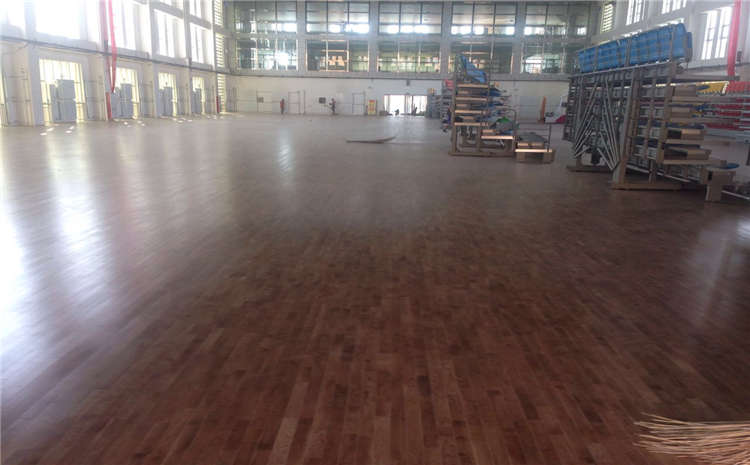 長春楓木體育木地板是多少錢