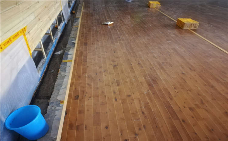 橡膠木運動籃球地板規(guī)格