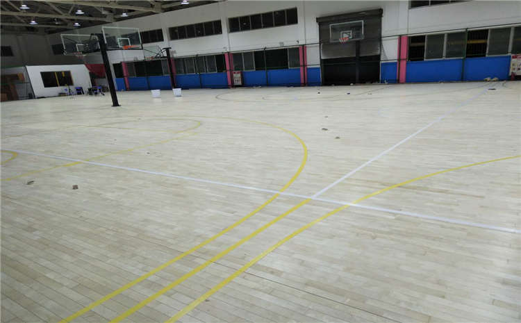 學(xué)校舞臺木地板造價