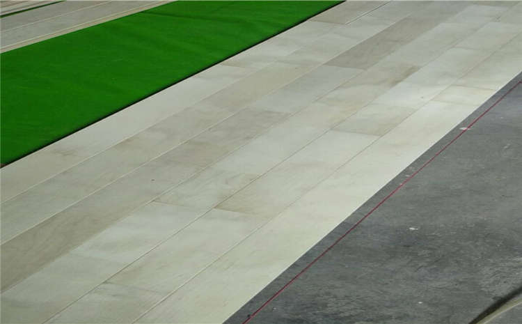 24厚體育木地板多少錢一平米?