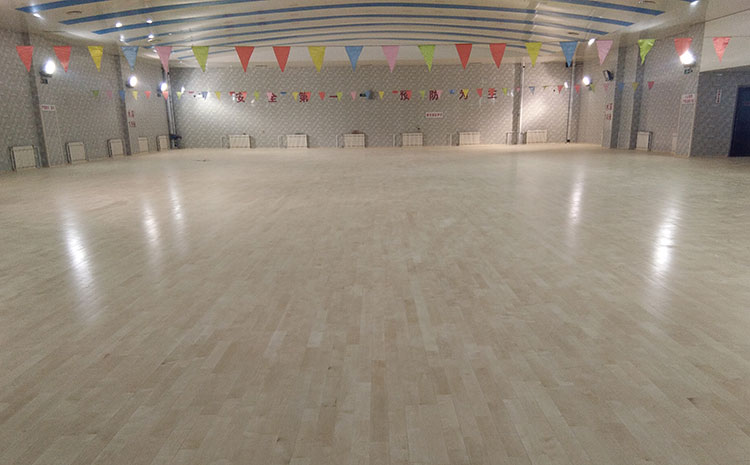 體育木地板地面基礎施工要求