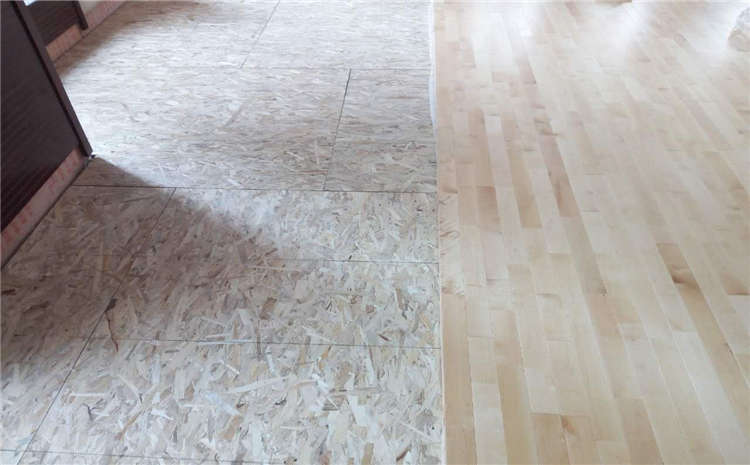 山西柞木實(shí)木運(yùn)動地板公司