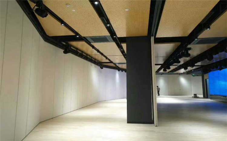 廣東實(shí)木運(yùn)動(dòng)地板品牌電話