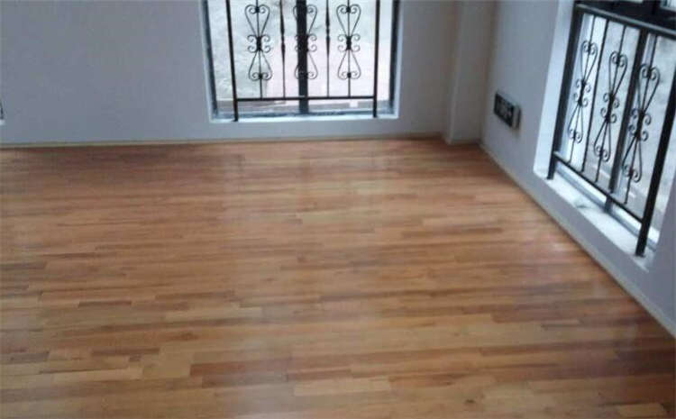 常用的舞臺運動地板結構