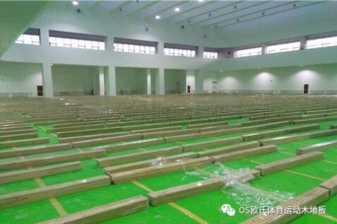 ����ʯ��ɽ�Ǻ��ЌW(xu��)�@���^ľ�ذ�