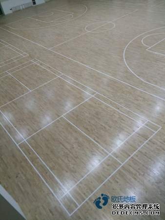 大型籃球?qū)嵞具\動地板哪家便宜